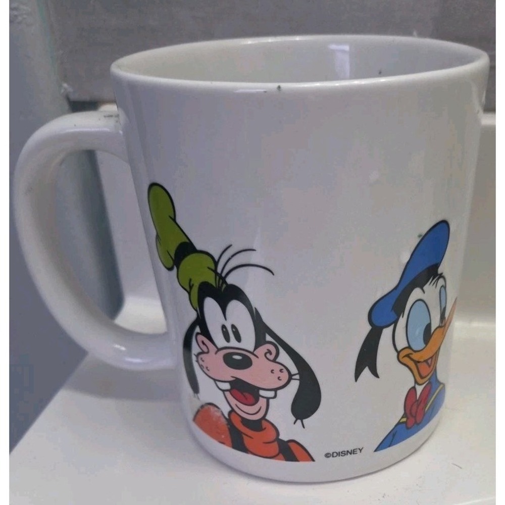 Walt‎ Disney World Coffee Cup Mug Mickey Mouse & Friends - Picture 3 of 3